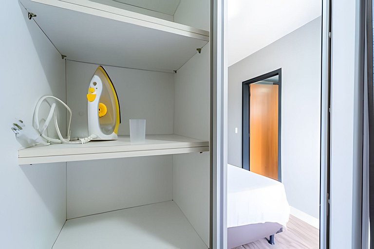 Até 4 hóspedes, Garagem, Cozinha Completa, Wi-fi, Jr Catito