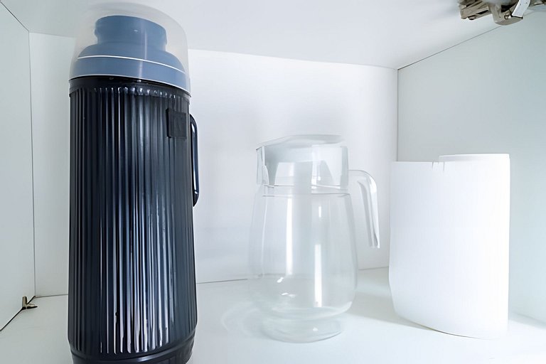 Até 4 hóspedes, Garagem, Cozinha Completa, Wi-fi, Jr Catito