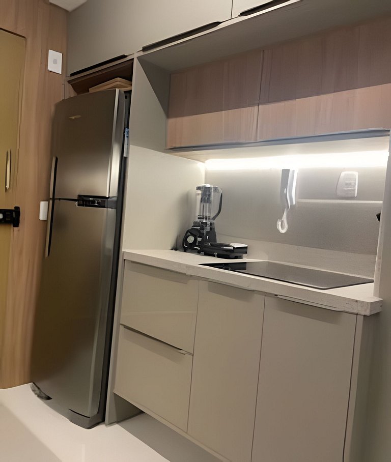 Ap até 4 hóspedes, Frente Praia, Varanda, na Barra , de Fren