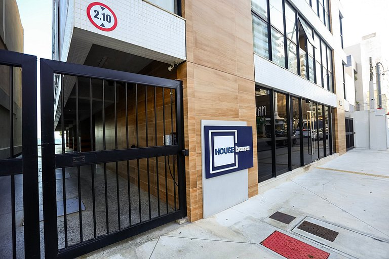 Ap até 4 hóspedes, Frente Praia, Varanda, na Barra , de Fren