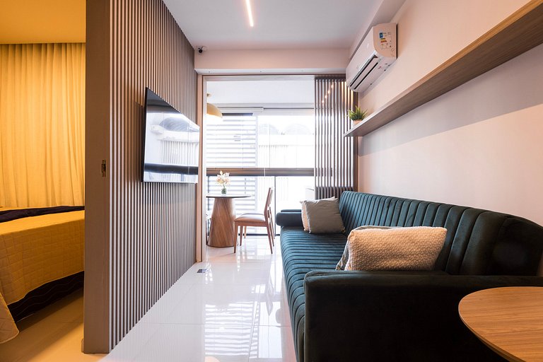 Ap até 4 hóspedes, Frente Praia, Varanda, na Barra , de Fren