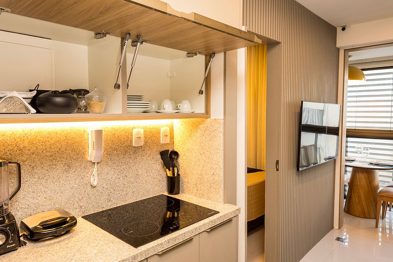 Ap até 4 hóspedes, Frente Praia, Varanda, na Barra , de Fren