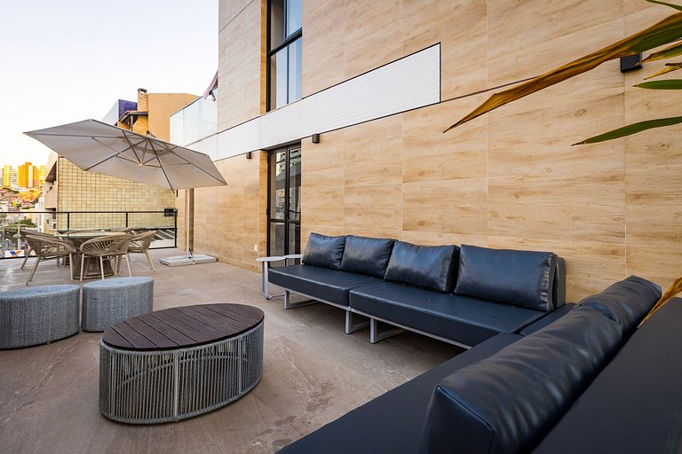 Ap até 4 hóspedes, Frente Praia, Varanda, na Barra , de Fren