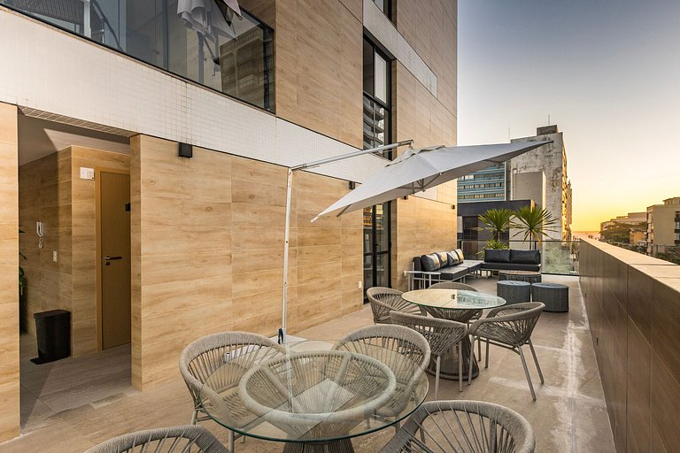 Ap até 4 hóspedes, Frente Praia, Varanda, na Barra , de Fren