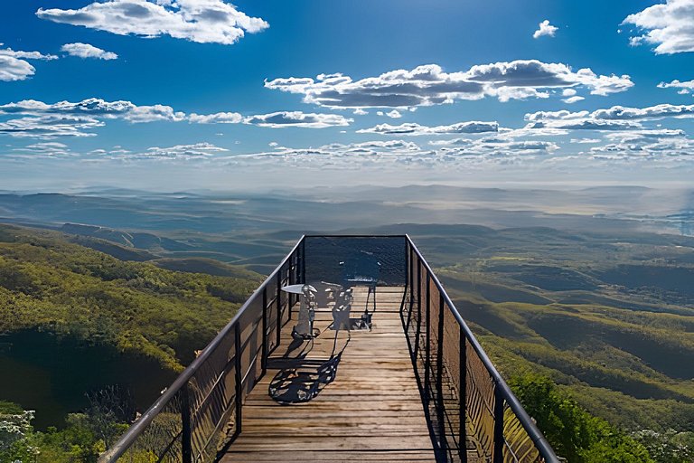 Fazenda ,11 Suítes, Até 42 Hóspedes, 17kmBrazland