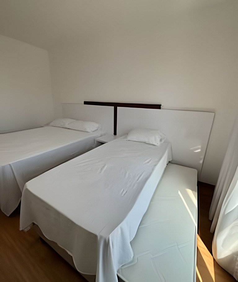 Flat em Hotel, Até 4 Hóspedes, Piscina, Garagem , Jr Catito