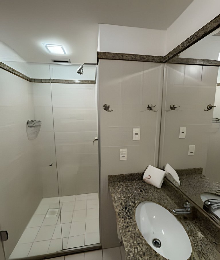 Flat em Hotel, Até 4 Hóspedes, Piscina, Garagem , Jr Catito