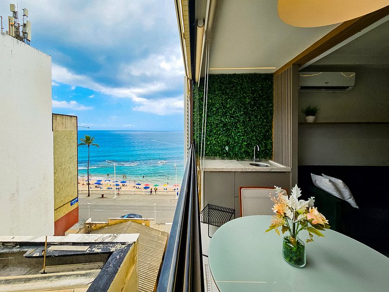 Ap até 4 hóspedes, Frente Praia, Varanda, na Barra , de Fren