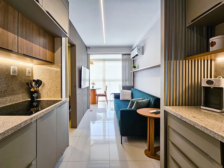 Ap até 4 hóspedes, Frente Praia, Varanda, na Barra , de Fren