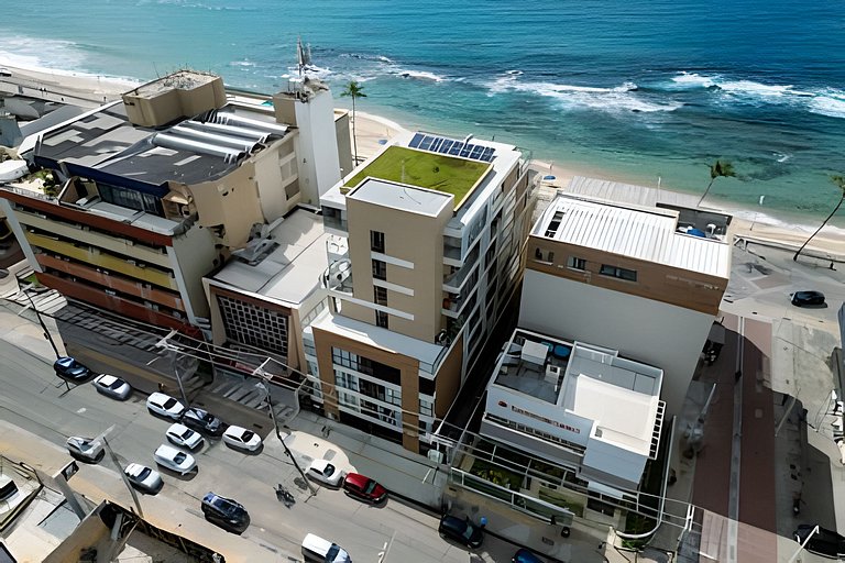 Ap até 4 hóspedes, Frente Praia, Varanda, na Barra , de Fren