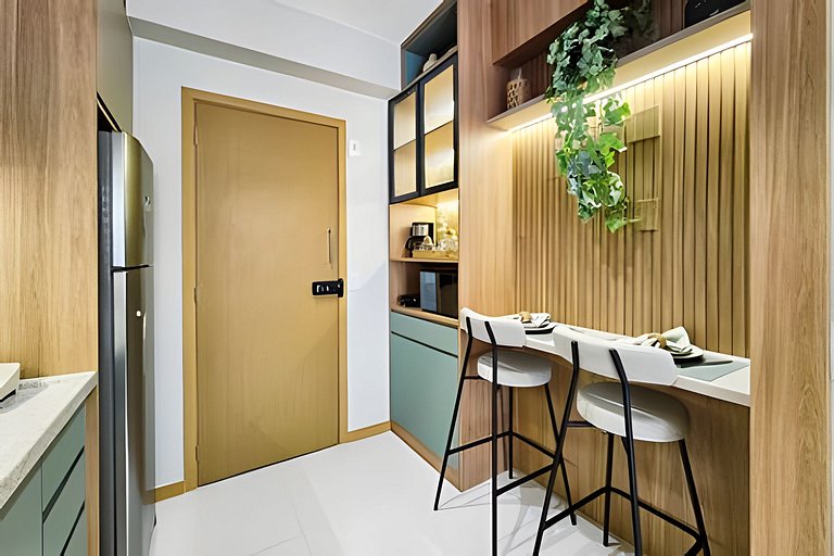 Ap até 4 hóspedes, Frente Praia, Varanda, na Barra , de Fren