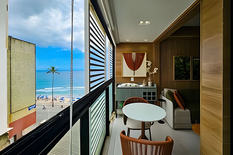 Ap até 4 hóspedes, Frente Praia, Varanda, na Barra , de Fren