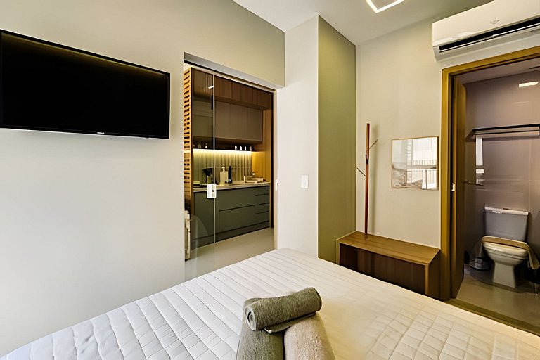 Ap até 4 hóspedes, Frente Praia, Varanda, na Barra , de Fren