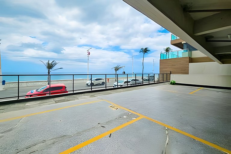 Ap até 4 hóspedes, Frente Praia, Varanda, na Barra , de Fren