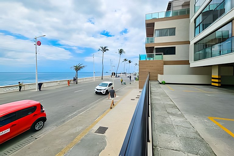 Ap até 4 hóspedes, Frente Praia, Varanda, na Barra , de Fren