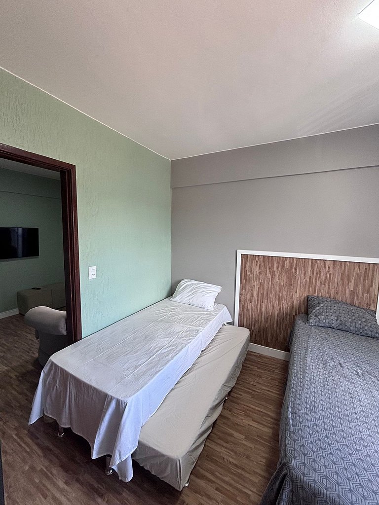 Até 4 hóspedes, Garagem, Cozinha Completa, Wi-fi, Jr Catito