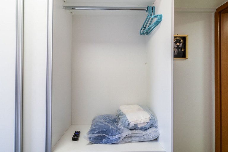 Ap 2Qts, Up to 5 guests, Parking, Elevator